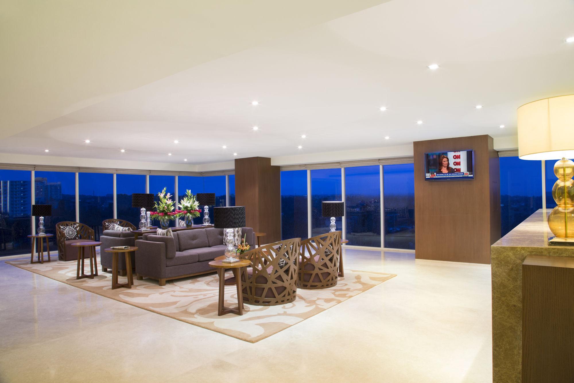 Oakwood Residence Whitefield Bangalore Exterior foto